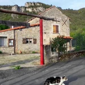 Les Tremieres Bed & Breakfast
