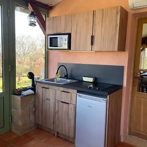 D'hotes Insolite Dans Un Pigeonnier A 5 Minutes De Marciac Gers Bed & Breakfast